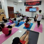 【家庭服务】“瑜”悦身心，活力无限——减压小组顺利开展