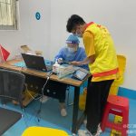 【石门社工站】广州市12岁至14岁人群打新冠疫苗，第一针在这里开打，社工和志愿者积极协助