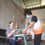 宁西颐康中心中秋节关爱行动特殊困难老人居家安全获温馨守护